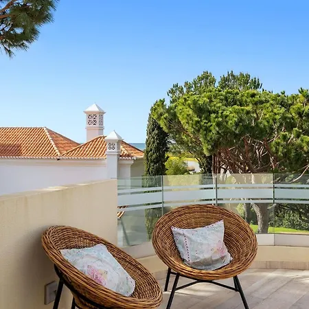 Villa Zen - *